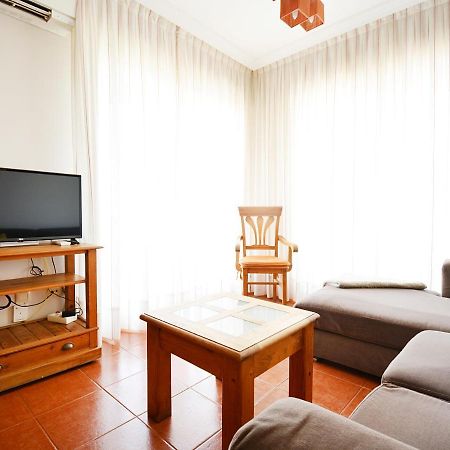 Galihost - Apartamento Con Piscina En El Centro De Sanxenxo Extérieur photo